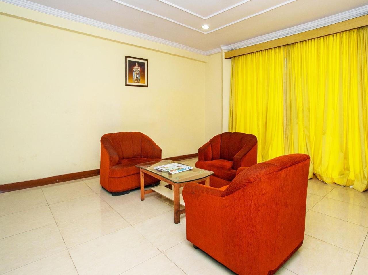Oyo 649 Hotel Ajantha Trinity Inn Бангалор Экстерьер фото